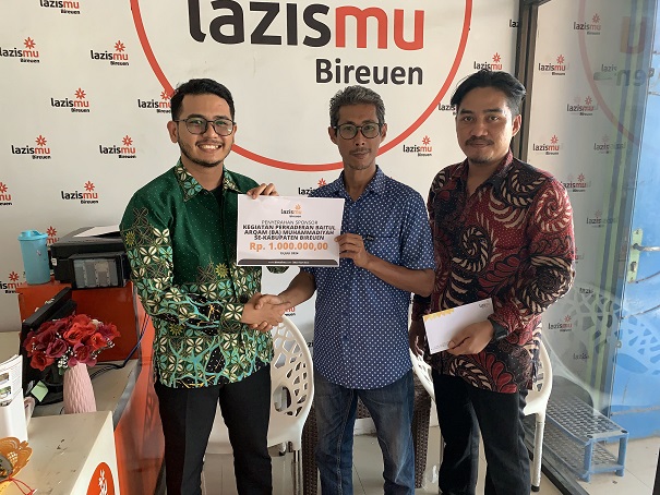 PENYERAHAN SPONSOR BAITUL ARQAM